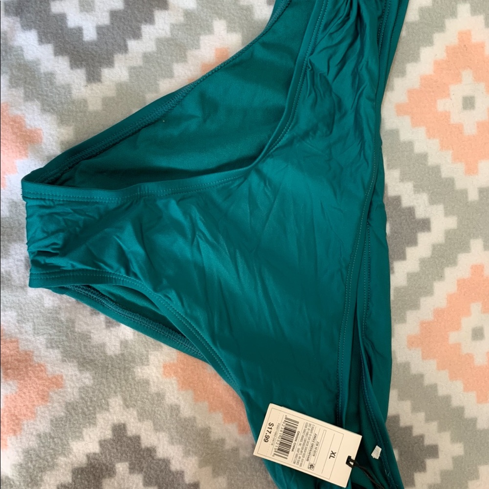 Womens swim suit bottoms